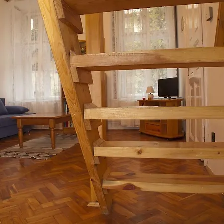 Apartment Var-lak A Budai Varban Budapest